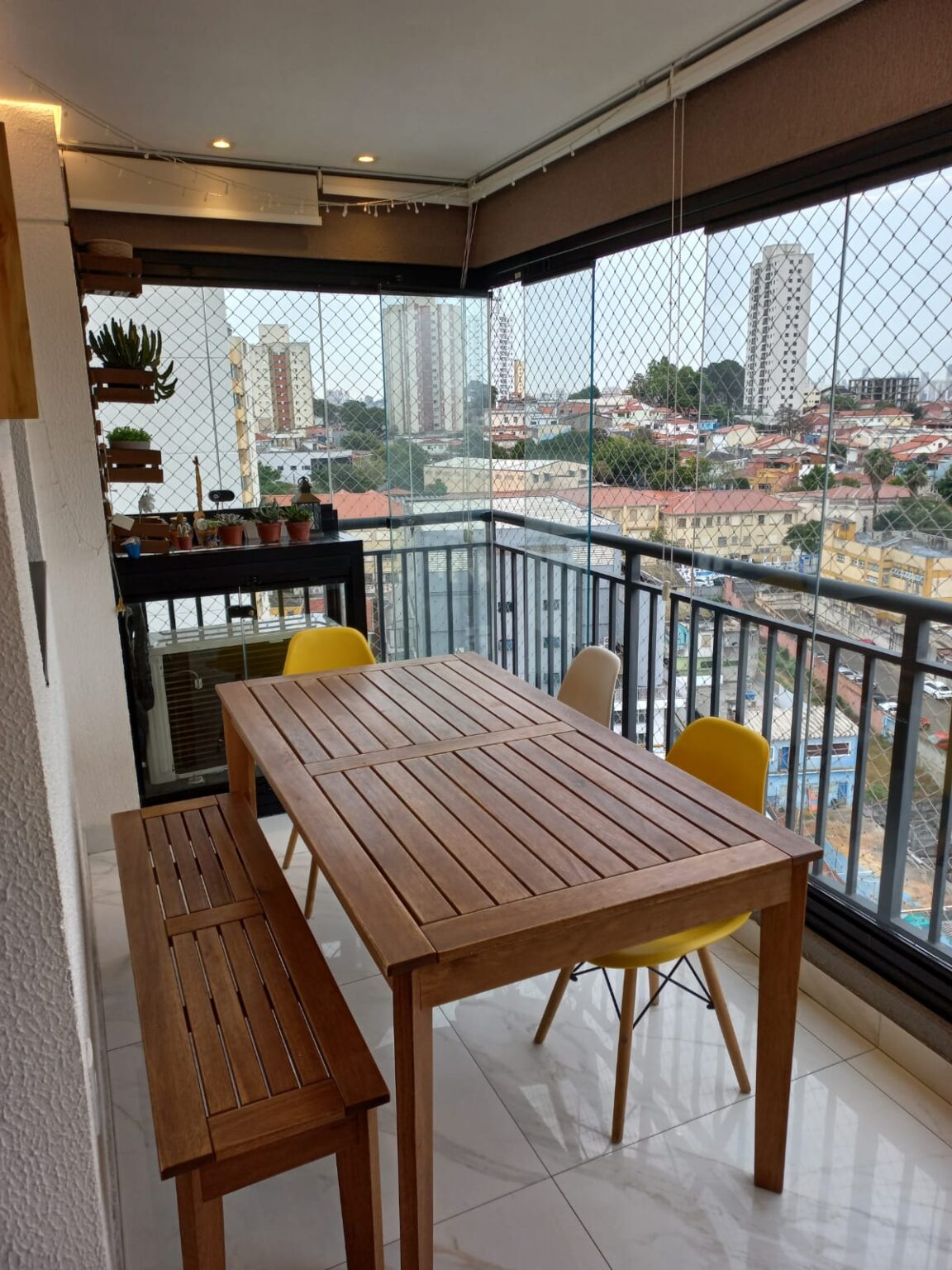 AREA COM VISTA